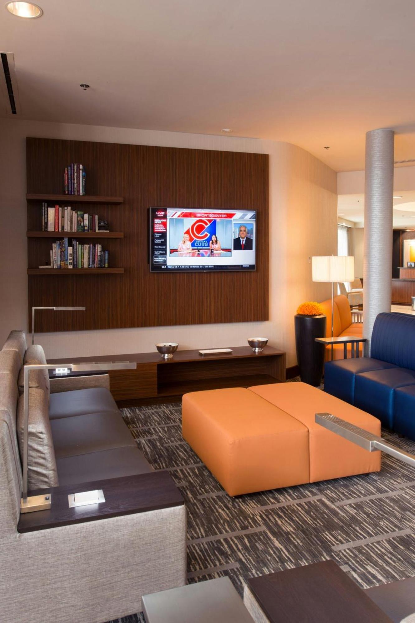 Courtyard By Marriott Canton Норт-Кантон Екстер'єр фото